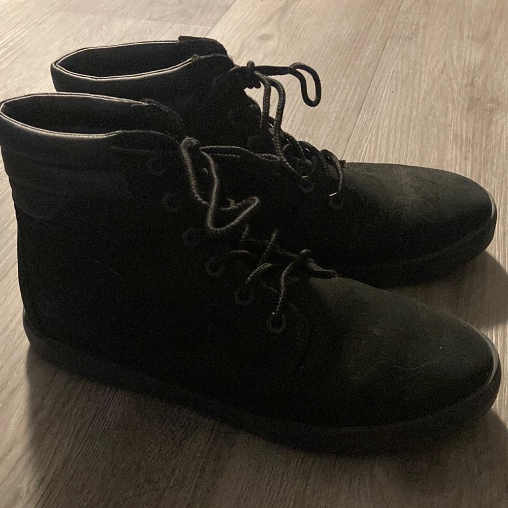 Black Timberlands